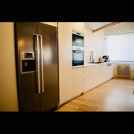 Apartment Down Town House *